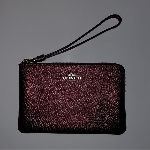 Coach Handbags - NWT Coach wristlet